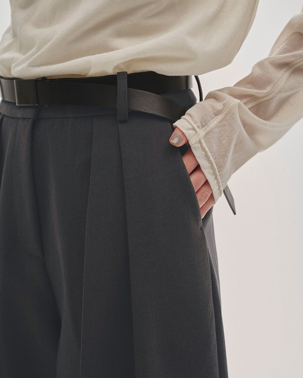 Bonding Wide Trousers Bonding Wide Trousers,ボンディングワイドパンツ,12420710,パンツ,ボトムス,トラウザーズ,ボンディングパンツ,ワイドパンツ,todayful,トゥデイフル,lifes,ライフズ,25aw,吉田怜香
