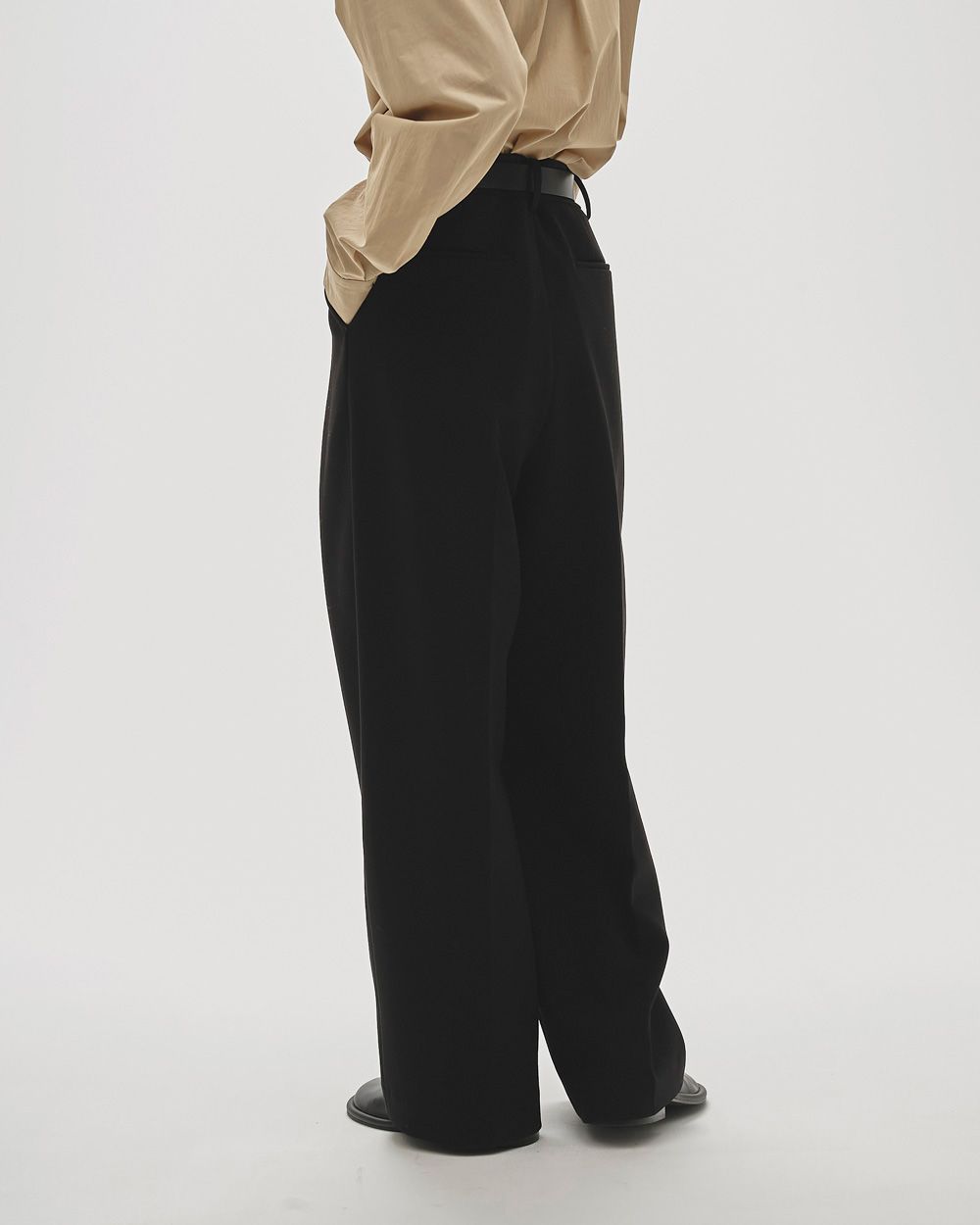 Bonding Wide Trousers Bonding Wide Trousers,ボンディングワイドパンツ,12420710,パンツ,ボトムス,トラウザーズ,ボンディングパンツ,ワイドパンツ,todayful,トゥデイフル,lifes,ライフズ,25aw,吉田怜香