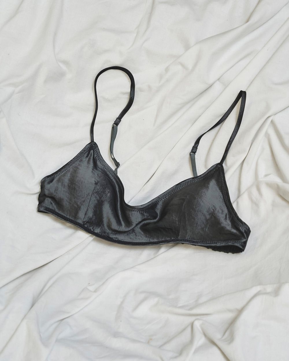 Cupin Satin Bratop Cupin Satin Bratop,カップインサテンブラトップ,12521021,ブラトップ,サテンブラトップ,カップインブラトップ,カップイン,サテンブラ,todayful,トゥデイフル,lifes,ライフズ,25ss,吉田怜香