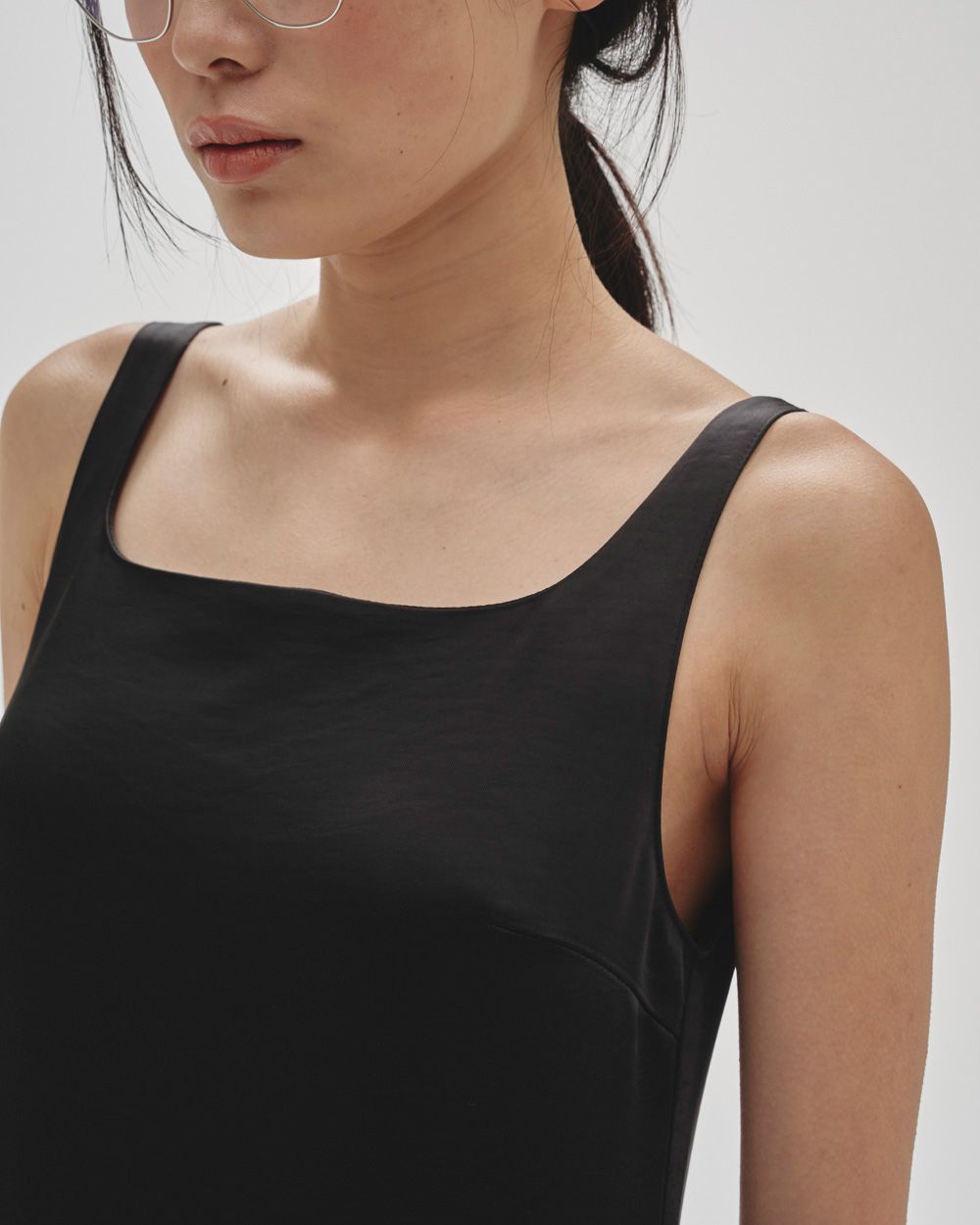 Squareneck Satin Dress Squareneck Satin Dress,スクエアネックサテンドレス,12520307,スクエアネックドレス,ドレス,サテンドレス,ワンピース,todayful,トゥデイフル,lifes,ライフズ,25aw,吉田怜香