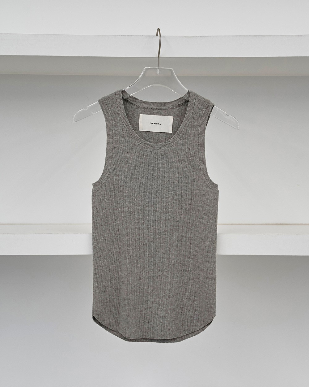 Roundhem Knit Tanktop Roundhem Knit Tanktop,ラウンドヘムニットタンクトップ,12520503,タンクトップ,ニットタンク,ニットトップ,ラウンドヘムニットタンク,無地ニット,無地タンク,todayful,トゥデイフル,lifes,ライフズ,25aw,吉田怜香