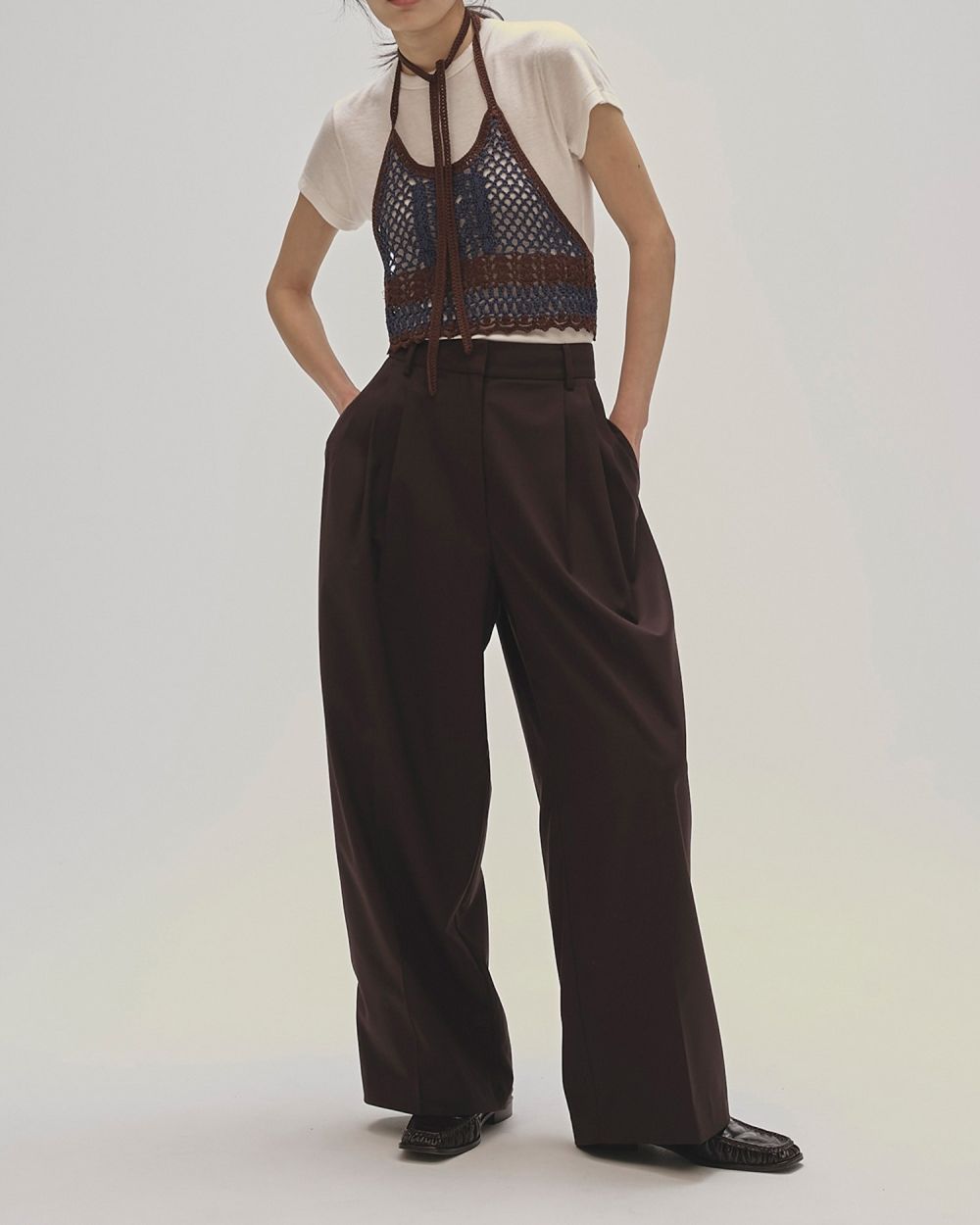 Lightweight Tuck Trousers Lightweight Tuck Trousers,ライトウエストタックトラウザーズ,12520704,パンツ,ボトムス,トラウザーズ,タックパンツ,ボンタン,ワイドパンツ,todayful,トゥデイフル,lifes,ライフズ,25aw,吉田怜香