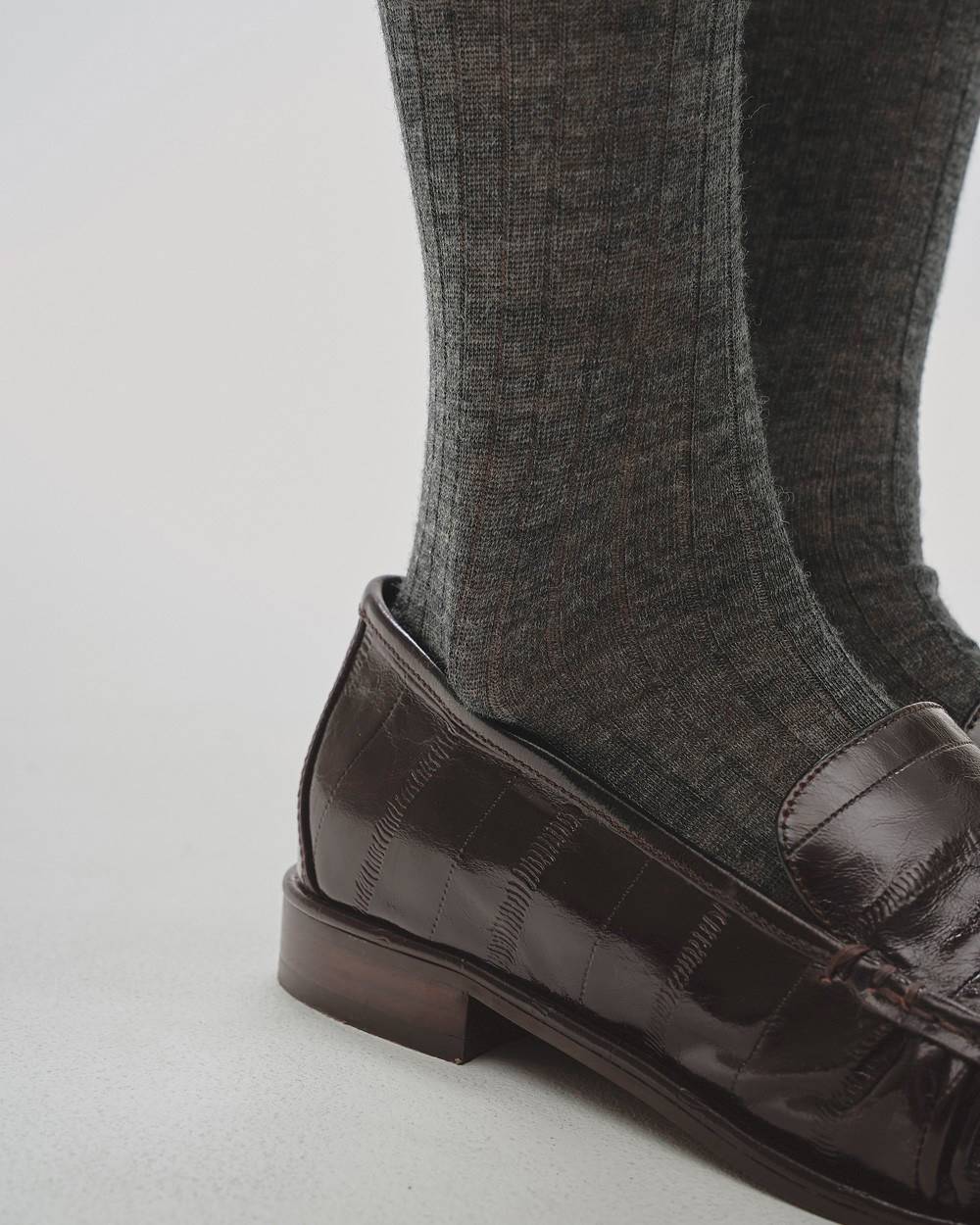 Squaretoe Gather Loafers Squaretoe Gather Loafers,スクエアトゥギャザーローファー,12521007,スクエアトゥローファー,ローファー,ギャザーローファー,靴,シューズ,フラットシューズ,レザーシューズ,レザーローファー,todayful,トゥデイフル,lifes,ライフズ,25aw,吉田怜香