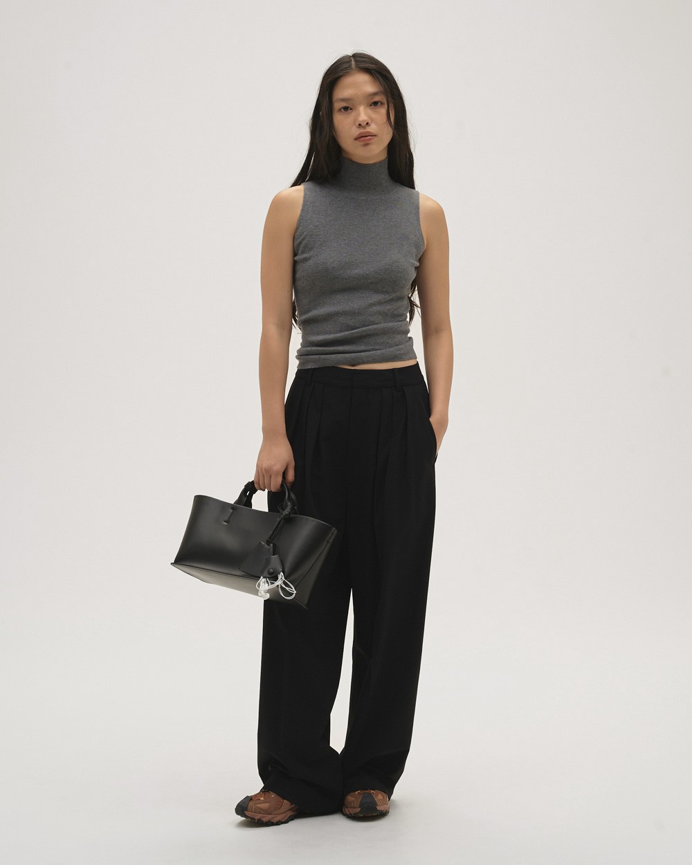 Useful Leather Bag(M) Useful Leather Bag(M),ユースフルレザーバッグM,12521011,ユースフルバッグ,レザーバッグ,ボックスシルエットバッグ, ボックスバッグ,バッグ,カバン,鞄,ショルダーバッグ,2wayバッグ,todayful,トゥデイフル,lifes,ライフズ,25aw,吉田怜香