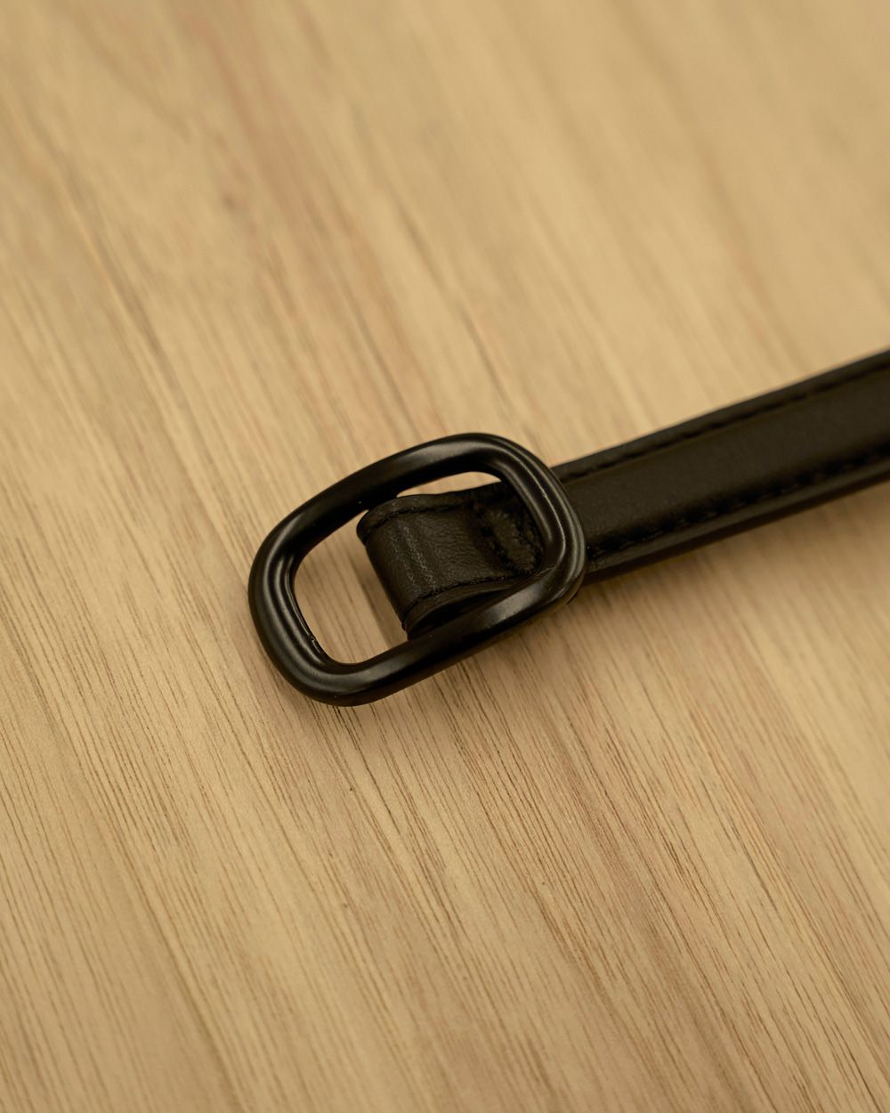 Narrow Leather Belt Narrow Leather Belt,ナローレザーベルト,12521017,レザーベルト,革ベルト,細いベルト,アクセサリー,ユニセックス,todayful,トゥデイフル,lifes,ライフズ,25aw,吉田怜香