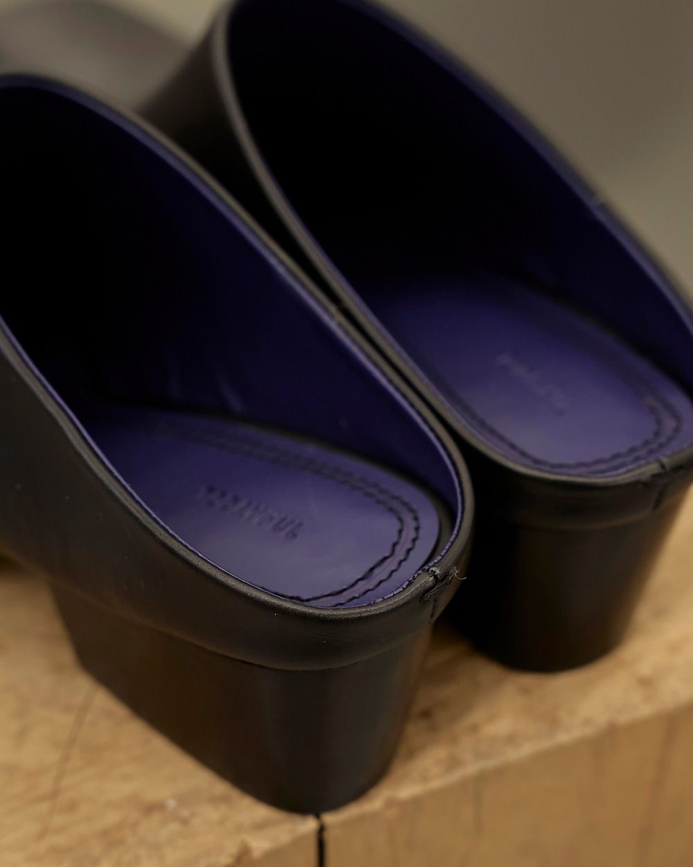 Squaretoe Leather Sabot Squaretoe Leather Sabot,スクエアレザーサボ,12521020,スクエアサボ,サボ,シューズ,レザーサボ,レザーシューズ,スクエアトゥサボ,靴,サンダル,todayful,トゥデイフル,lifes,ライフズ,25aw,吉田怜香