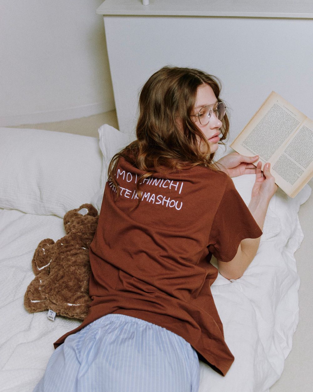 Mofu Cushion (SEPARATE BATH & TODAYFUL) Mofu Cushion,モフクッション,12521043,セパバス,コラボアイテム,加賀美健,コラボ,犬,犬のクッション,インテリア,ライフスタイル,ギフト,todayful,トゥデイフル,lifes,ライフズ,吉田怜香,25aw