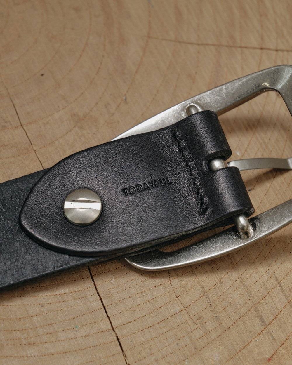 Vintage Leather Belt Vintage Leather Belt,ヴィンテージレザーベルト,12591001, ヴィンテージベルト,ベルト,レザー,ベルト,ヴィンテージ加工,アクセサリー,todayful,トゥデイフル,lifes,ライフズ,25aw,吉田怜香