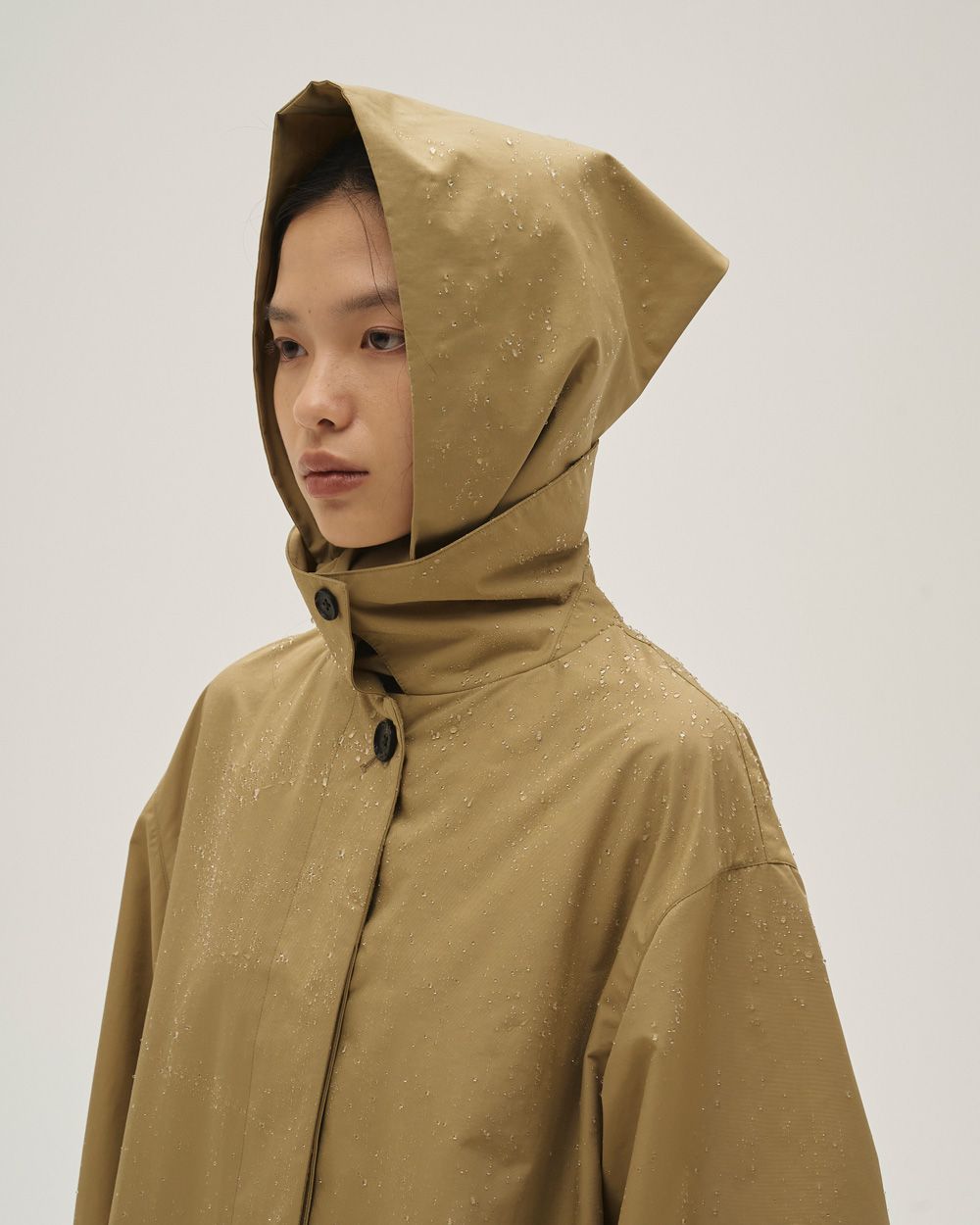 Soutiencollar Waterproof Coat Soutiencollar Waterproof Coat,ステンカラーウォータープルーフコート,12610004,ステンカラーコート,ウォータープルーフ,ウォータープルーフコート,レインコート,コート,アウター,スカーフ付きコート,todayful,トゥデイフル,lifes,吉田怜香,26ss