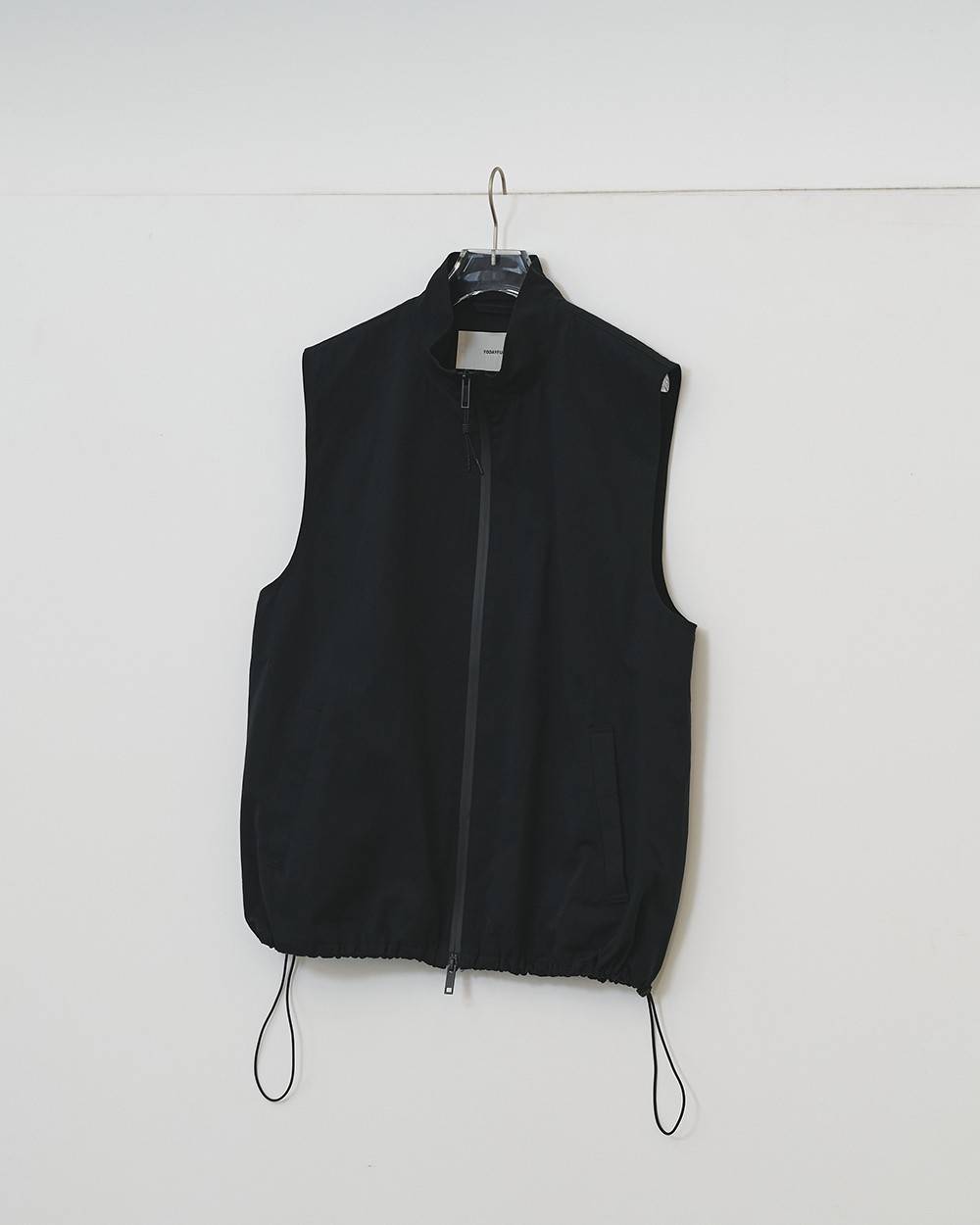 Standcollar Zip Vest Standcollar Zip Vest,スタンドカラージップベスト,12610109,ジップベスト,スタンドカラー,ベスト,ライトアウタ,トップス,todayful,トゥデイフル,lifes,吉田怜香,26aw