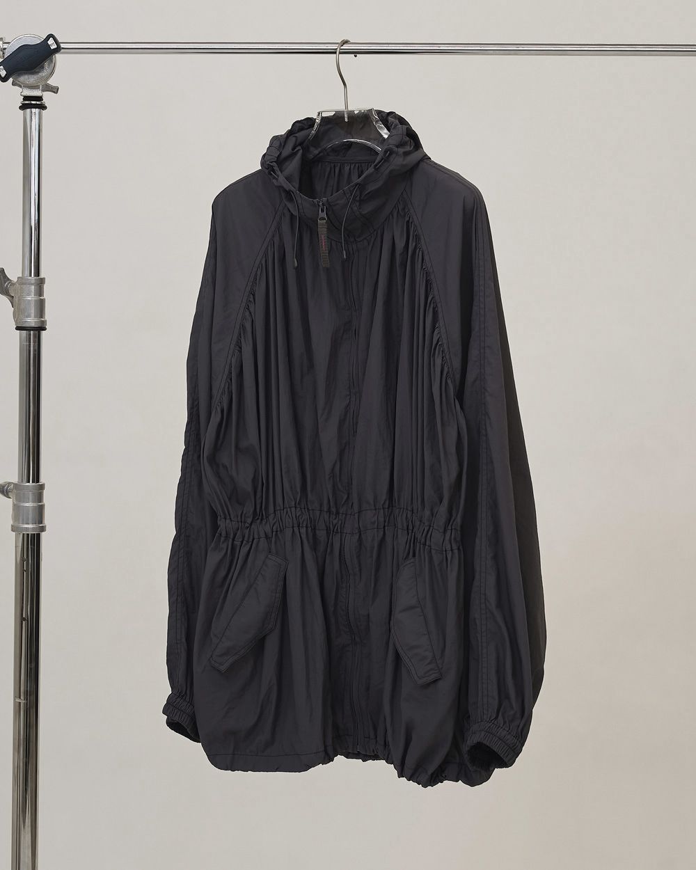 Nylon Gather Blouson Nylon Gather Blouson,ナイロンギャザーブルゾン,12610203,ブルゾン,ナイロンブルゾン,ギャザーブルゾン,ジャケット,todayful,トゥデイフル,lifes,吉田怜香,26ss