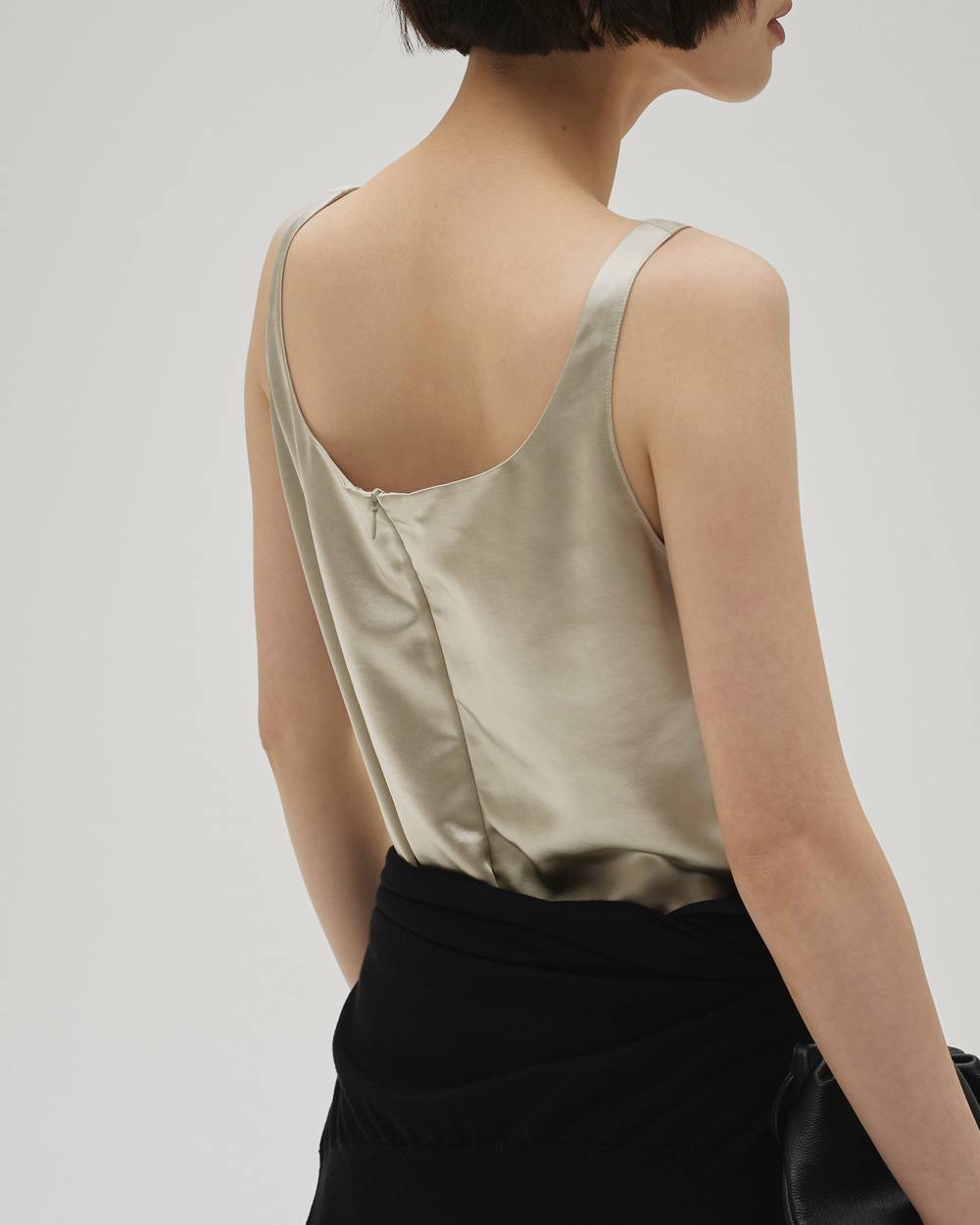 Squareneck Satin Dress Squareneck Satin Dress,スクエアネックサテンドレス,12610305,ドレス,サテン,スクエアネック,ノースリーブドレス,todayful,トゥデイフル,lifes,吉田怜香,26ss