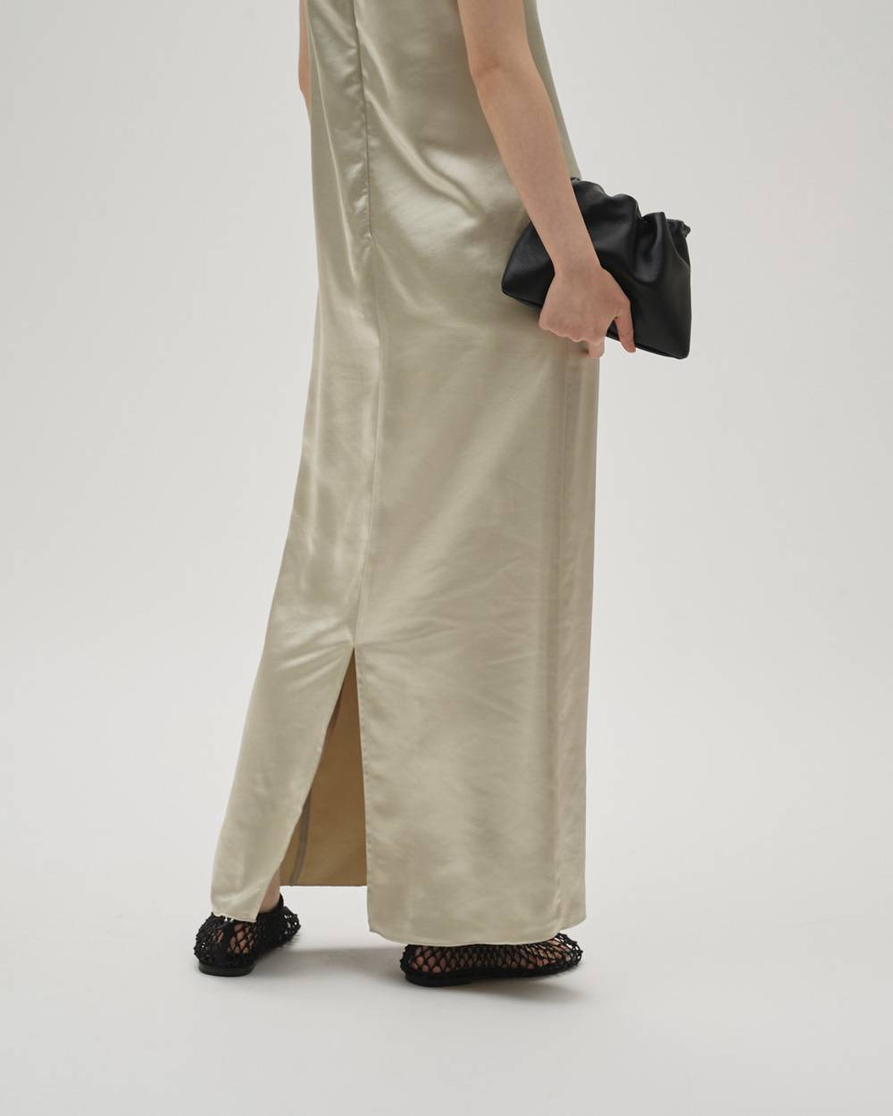 Squareneck Satin Dress Squareneck Satin Dress,スクエアネックサテンドレス,12610305,ドレス,サテン,スクエアネック,ノースリーブドレス,todayful,トゥデイフル,lifes,吉田怜香,26ss