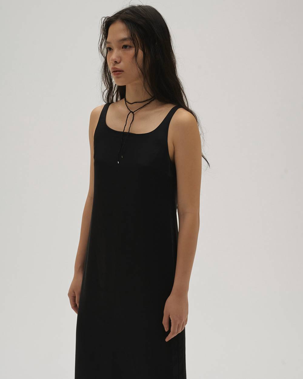 Squareneck Satin Dress Squareneck Satin Dress,スクエアネックサテンドレス,12610305,ドレス,サテン,スクエアネック,ノースリーブドレス,todayful,トゥデイフル,lifes,吉田怜香,26ss