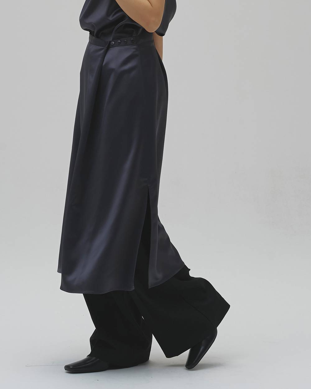 Asymmetry Satin Dress Asymmetry Satin Dress,アシンメトリーサテンドレス,12610322,サテン,アシンメトリードレス,サテンドレス,ドレス,ワンピース,todayful,トゥデイフル,lifes,吉田怜香,26aw