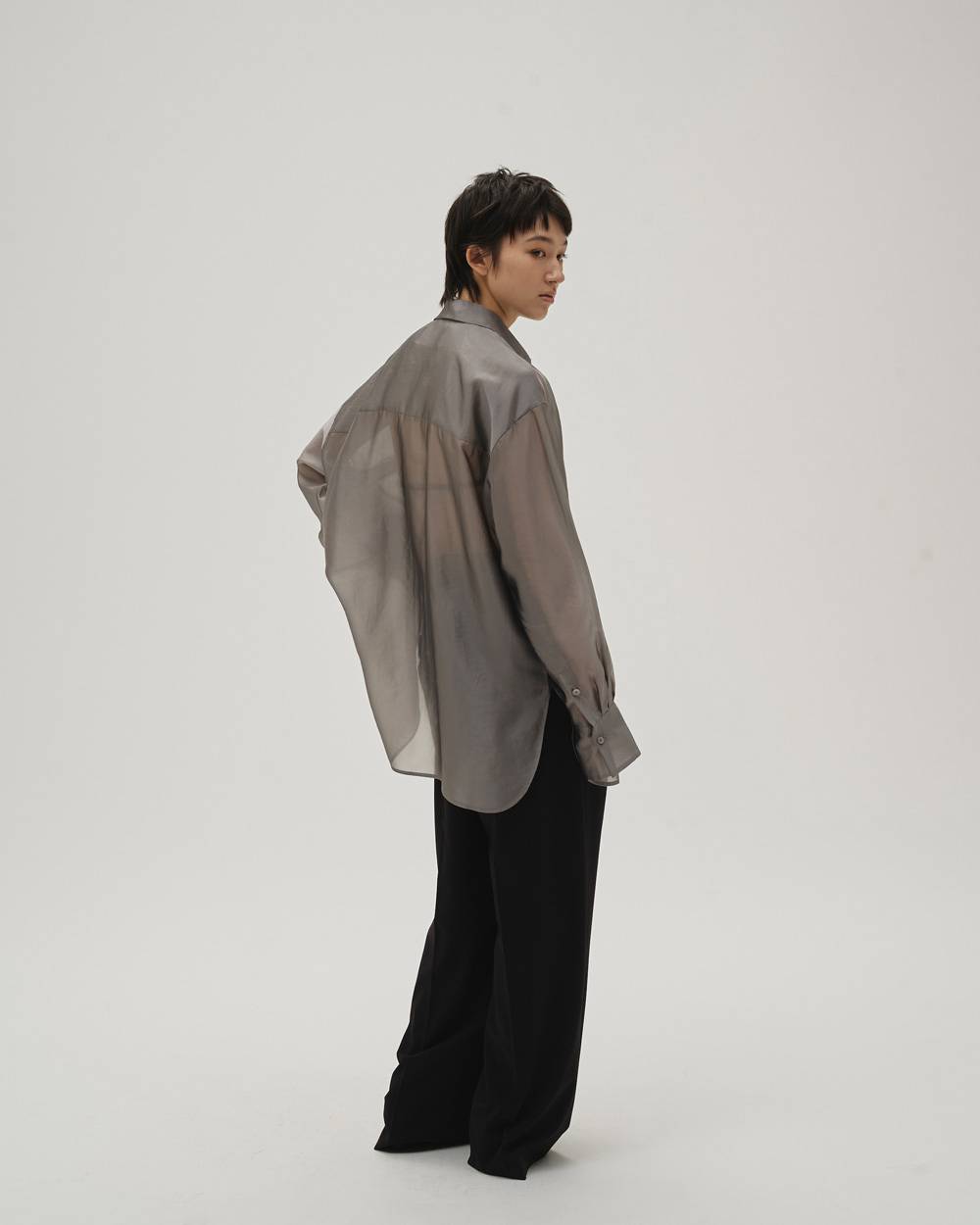 Chambray Silky Shirts Chambray Silky Shirts,シャンブレーシルキーシャツ,12610427,シャツ,シアーシャツ,シャツ,ブラウス,シルク, シルキーシャツ,シャンブレーシャツ,todayful,トゥデイフル,lifes,吉田怜香,26ss