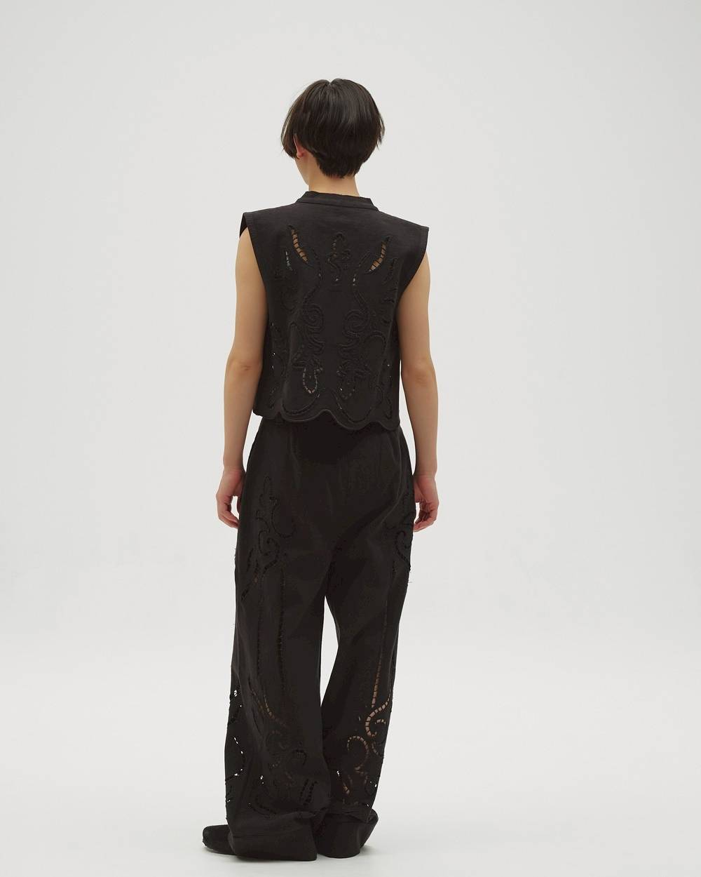 Cut Lace Twill Vest Cut Lace Twill Vest,カットレースツイルベスト,12610430,レースベスト,ベスト,トップ,ノースリーブ,セットアップ,todayful,トゥデイフル,lifes,吉田怜香,26aw
