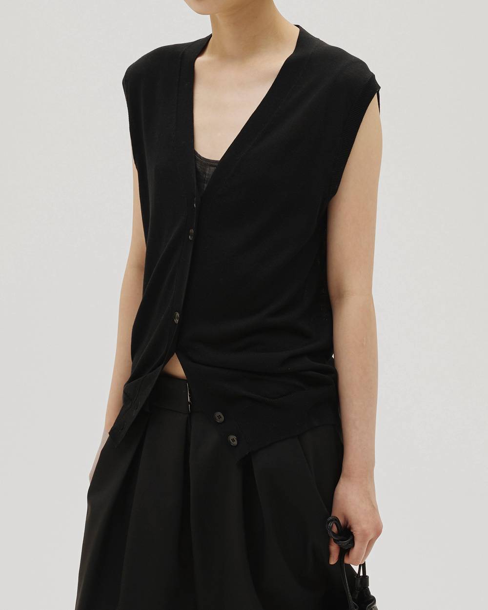 Tencelsilk Knit Vest Tencelsilk Knit Vest,テンセルシルクニットベスト,12610517,テンセルシルク,ニットベスト,ニット,ベスト,ニットトップ,todayful,トゥデイフル,lifes,吉田怜香,26ss