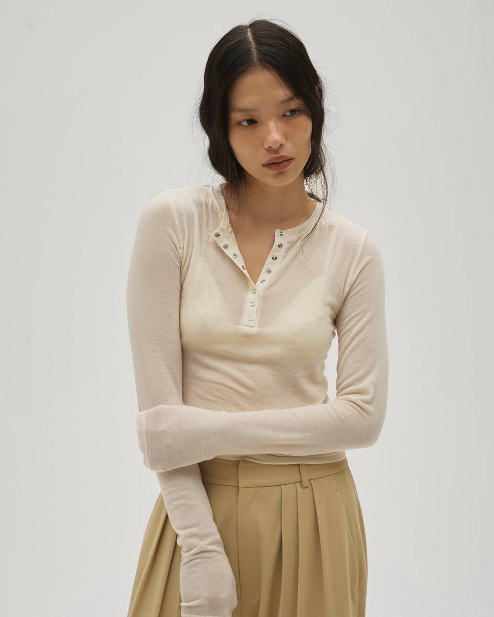 Henleyneck Soft Tops Henleyneck Soft Tops,ヘンリーネックソフトトップス,12610608,ヘンリーネック,カットソー,ソフトトップ,トップス,todayful,トゥデイフル,lifes,吉田怜香,26ss