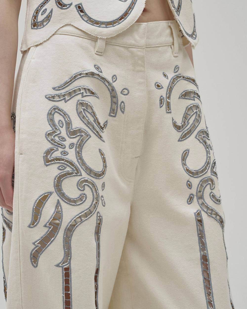 Cut Lace Twill Pants Cut Lace Twill Pants,カットレースツイルパンツ,12610701,カットレースパンツ,パンツ,ボトムス,セットアップ,todayful,トゥデイフル,lifes,吉田怜香,26aw