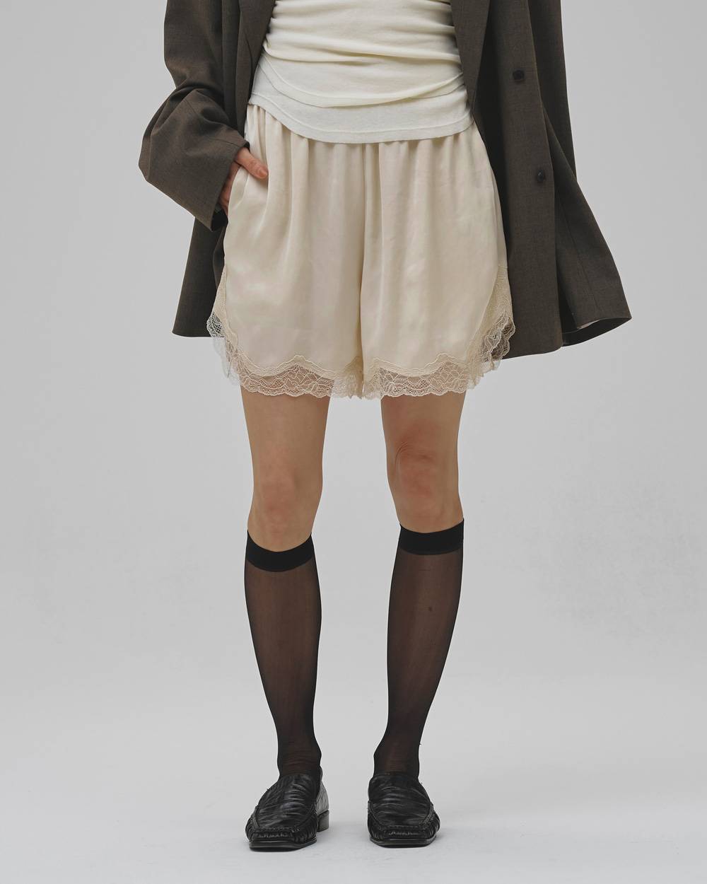 Satin Lace Halfpants Satin Lace Camisole,サテンレースハーフパンツ,12610722,サテン,レースパンツ,ショーツ,レース,ショートパンツ,ランジェリー,todayful,トゥデイフル,lifes,吉田怜香,26aw