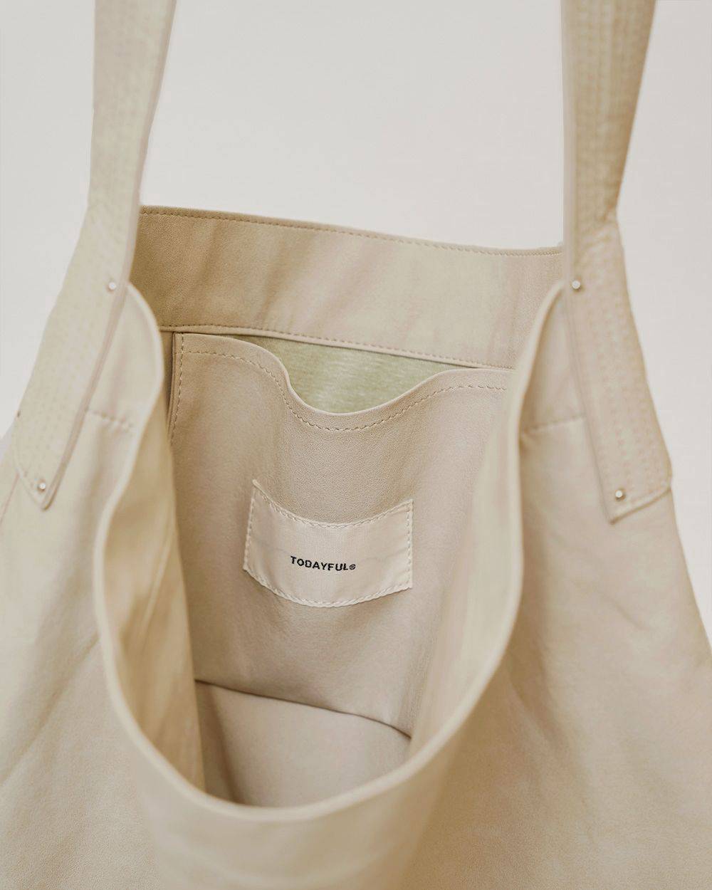 Useful Shoulder Bag Useful Shoulder Bag,ユースフルショルダーバッグ,12611004,ショルダーバッグ,肩がけバッグ,バッグ,かばん,鞄,バック,todayful,トゥデイフル,lifes,吉田怜香,26ss