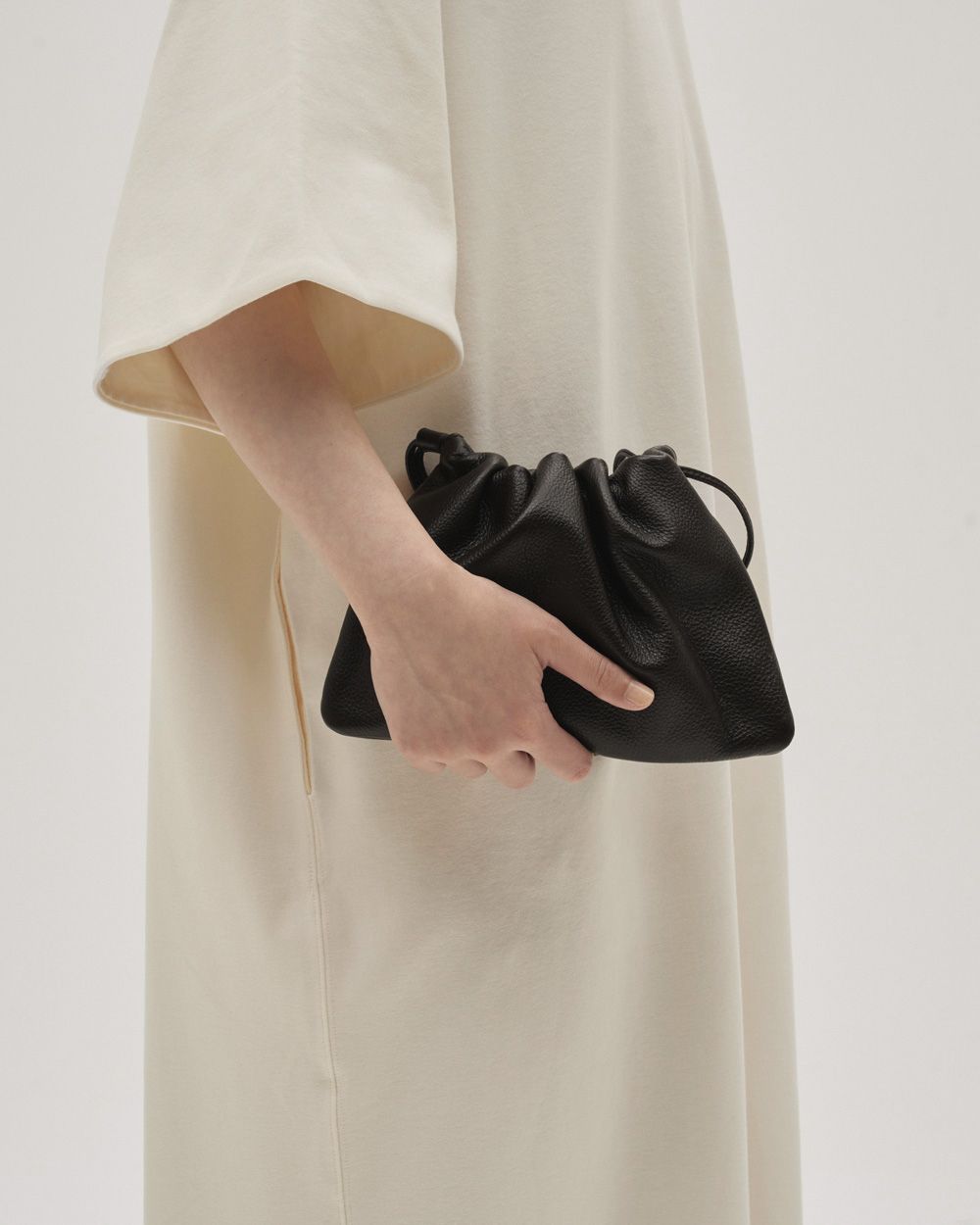 Drawstring Leather Bag Drawstring Leather Bag,ドローストリングレザーバッグ,12611020,ドローストリングバッグ,レザーバッグ,バッグ,鞄,todayful,トゥデイフル,lifes,吉田怜香,26ss
