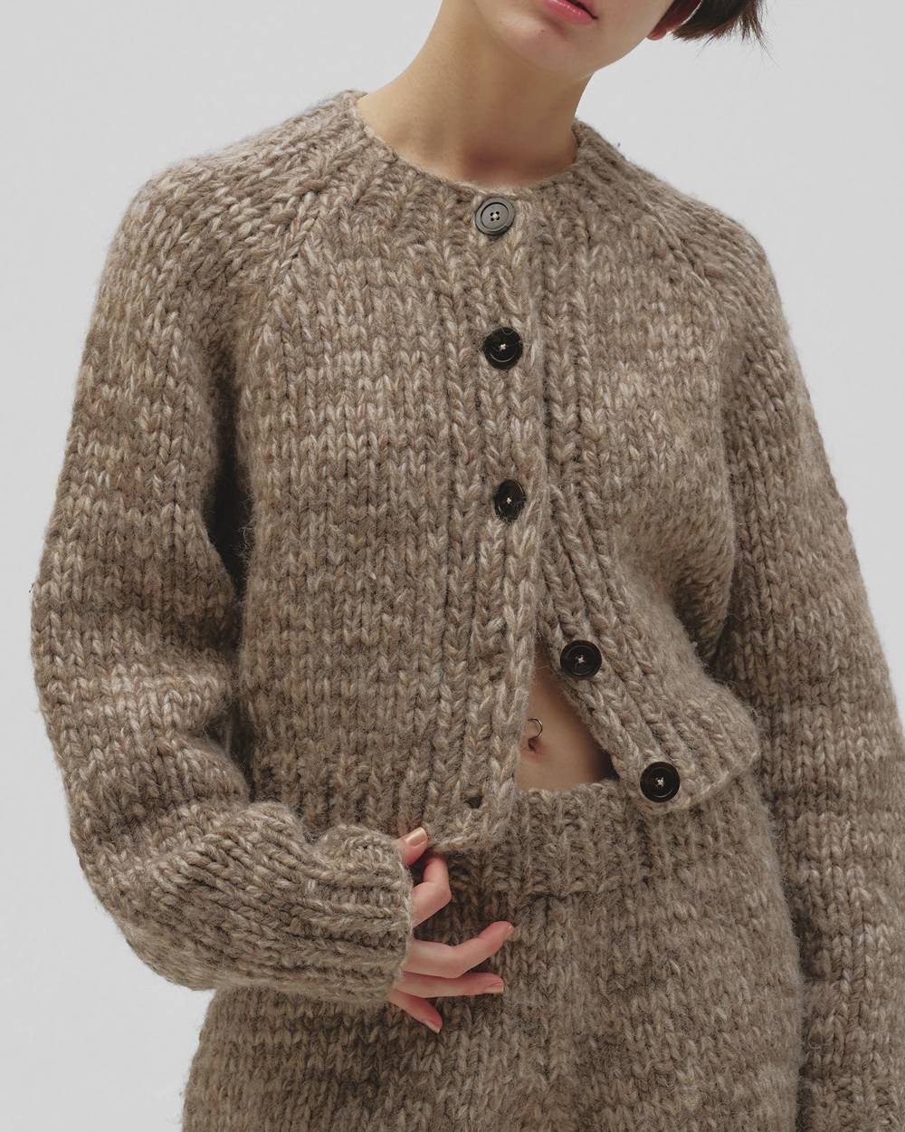 Hand Knit Cardigan Hand Knit Cardigan,ハンドニットカーディガン,12620533,ハンドニット,ニットカーディガン,カーディガン,ニットトップス,ニット,todayful,トゥデイフル,lifes,吉田怜香,26aw