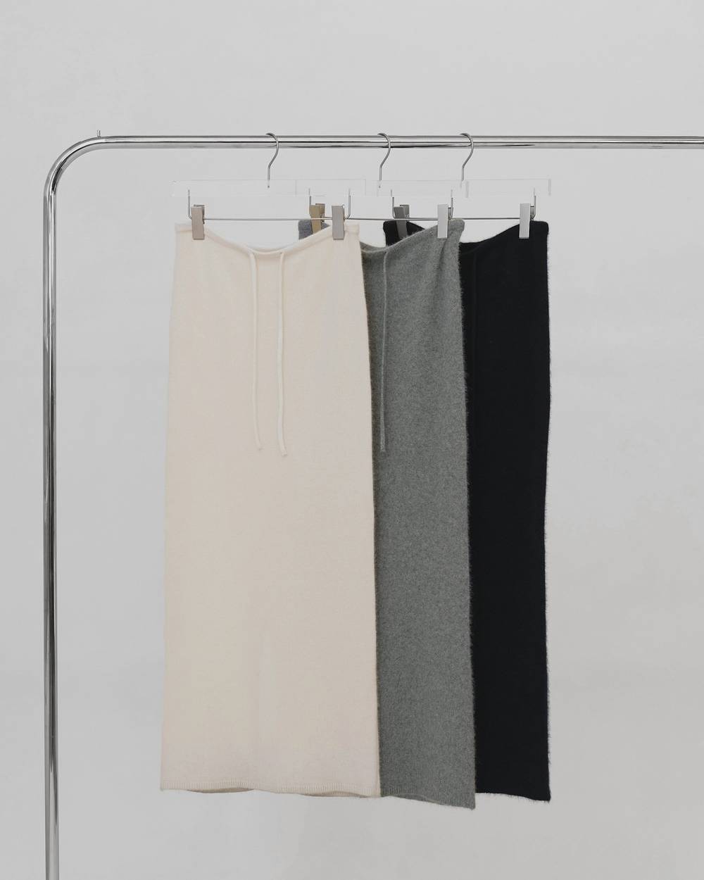 Fox Wool Pencil Skirt Fox Wool Pencil Skirt,フォックスウールペンシルスカート,12620804,フォックスウール,ウールスカート,ペンシルスカート,ボトムス,todayful,トゥデイフル,lifes,吉田怜香,26aw