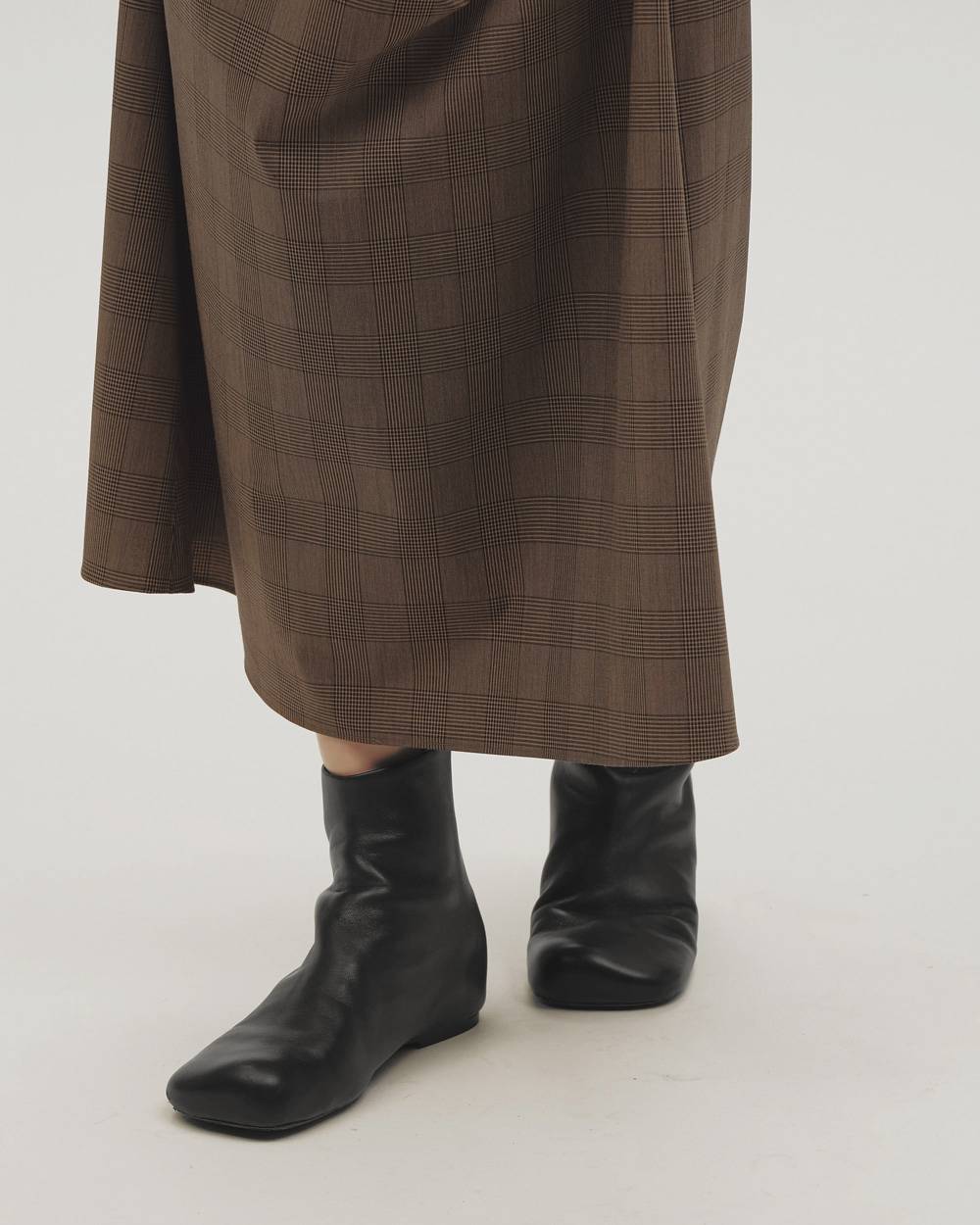 Square Leather Flat Boots Square Leather Flat Boots,スクエアレザーフラットブーツ,12621019,ブーツ,レザーブーツ,シューズ,靴,スクエアブーツ,todayful,トゥデイフル,lifes,吉田怜香,26aw