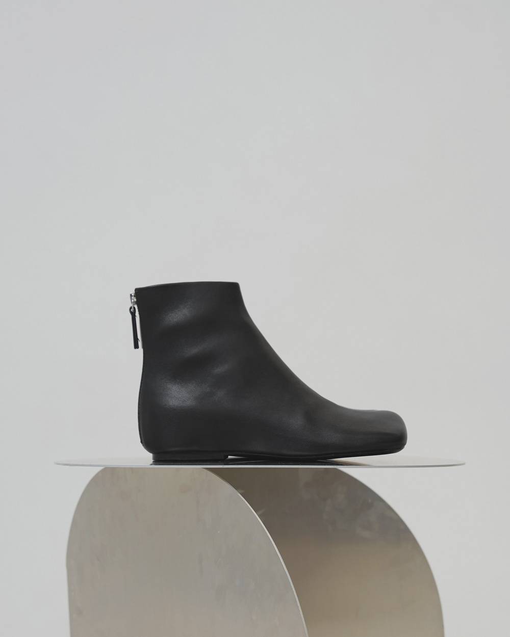 Square Leather Flat Boots Square Leather Flat Boots,スクエアレザーフラットブーツ,12621019,ブーツ,レザーブーツ,シューズ,靴,スクエアブーツ,todayful,トゥデイフル,lifes,吉田怜香,26aw