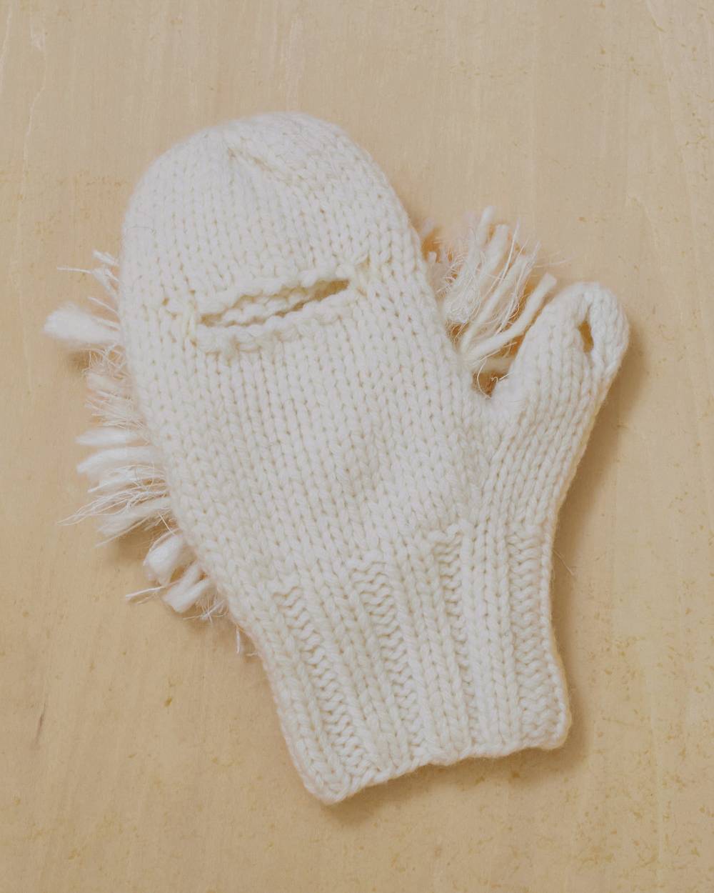 Fringe Knit Armwarmer Fringe Knit Armwarmer,フリンジニットアームワーマー,12621036,アームワーマー,フリンジアームワーマー,手袋,アクセサリー,todayful,トゥデイフル,lifes,吉田怜香,26aw