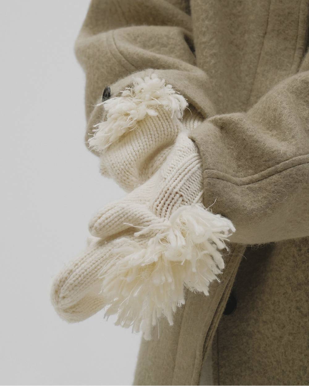 Fringe Knit Armwarmer Fringe Knit Armwarmer,フリンジニットアームワーマー,12621036,アームワーマー,フリンジアームワーマー,手袋,アクセサリー,todayful,トゥデイフル,lifes,吉田怜香,26aw