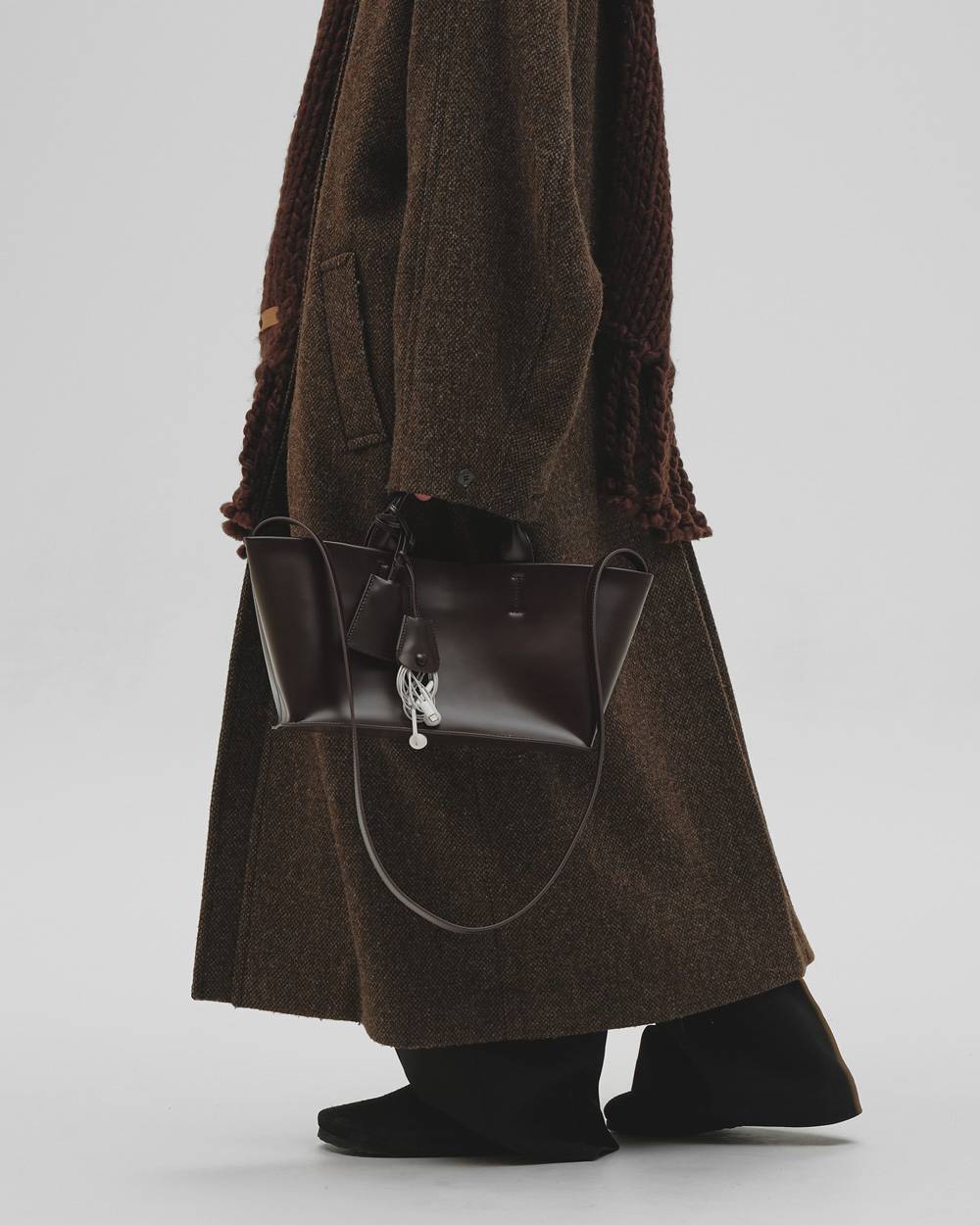 Useful Leather Bag (M) Useful Leather Bag (M),ユースフルレザーバッグ,12621040,バッグ,ユースフルバッグ,レザーバッグ,鞄,バック,todayful,トゥデイフル,lifes,吉田怜香,26aw