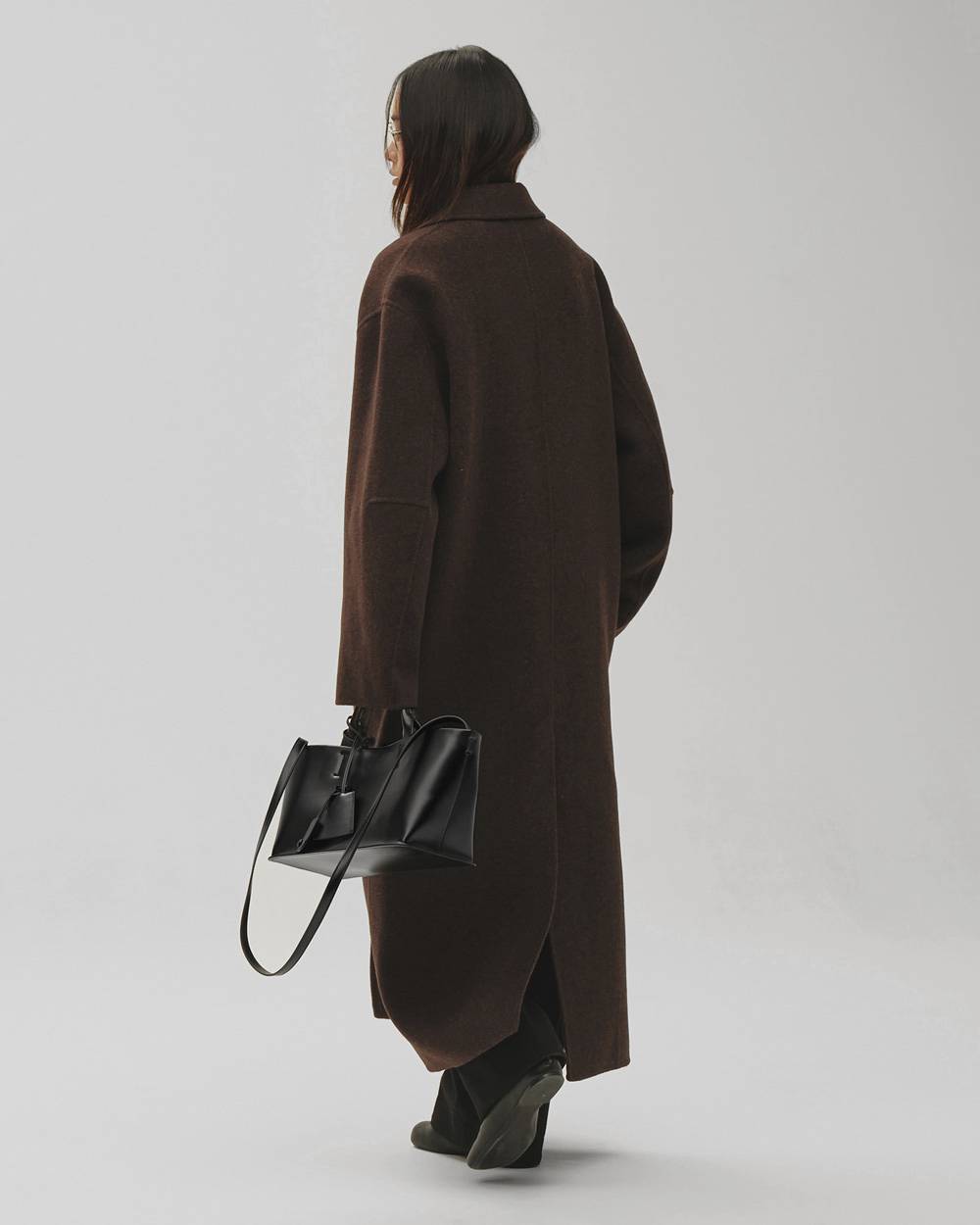 Useful Leather Bag (M) Useful Leather Bag (M),ユースフルレザーバッグ,12621040,バッグ,ユースフルバッグ,レザーバッグ,鞄,バック,todayful,トゥデイフル,lifes,吉田怜香,26aw