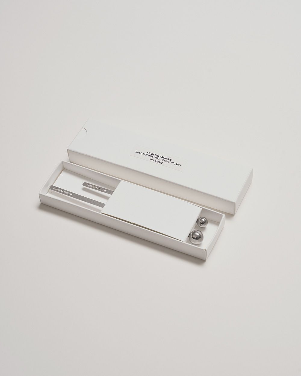 MUSEUM ARCHIVE Ball bookmarks MUSEUM ARCHIVE Ball bookmarks,82511039,ブックマーカー,しおり,栞,韓国セレクト商品,25ss