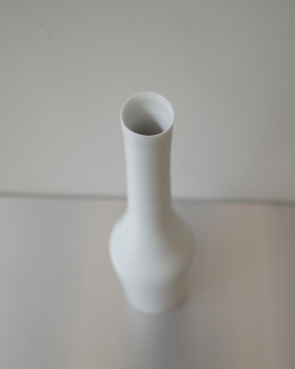 吉田直嗣 花入 白 E