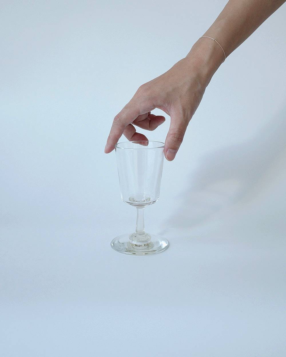 WASHIZUKA GLASS STUDIO ashitsuki mini ashitsuki mini,アシツキミニ,82521213,足付きグラス,コップ,グラス,テーブルウェア,ハンドメイド,ガラス作家,WASHIZUKA GLASS, ワシズカガラス,鷲塚貴紀,インテリア,lifes,ライフズ