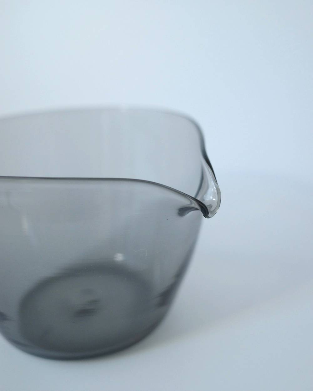 WASHIZUKA GLASS STUDIO katakuchi oval WASHIZUKA GLASS STUDIO katakuchi oval,ワシズカガラススタジオ カタクチオーバル,82521226,片口グラス,グラス,コップ,テーブルウェア,ハンドメイド,ガラス作家,WASHIZUKA GLASS, ワシズカガラス,鷲塚貴紀,インテリア,lifes,ライフズ