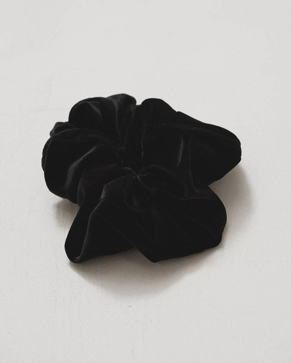 Volume Velor Chouchou Volume Velor Chouchou,ボリュームベロアシュシュ,82611029,シュシュ,アクセサリー,ベロア,lifes,ライフズ,LIFE’s